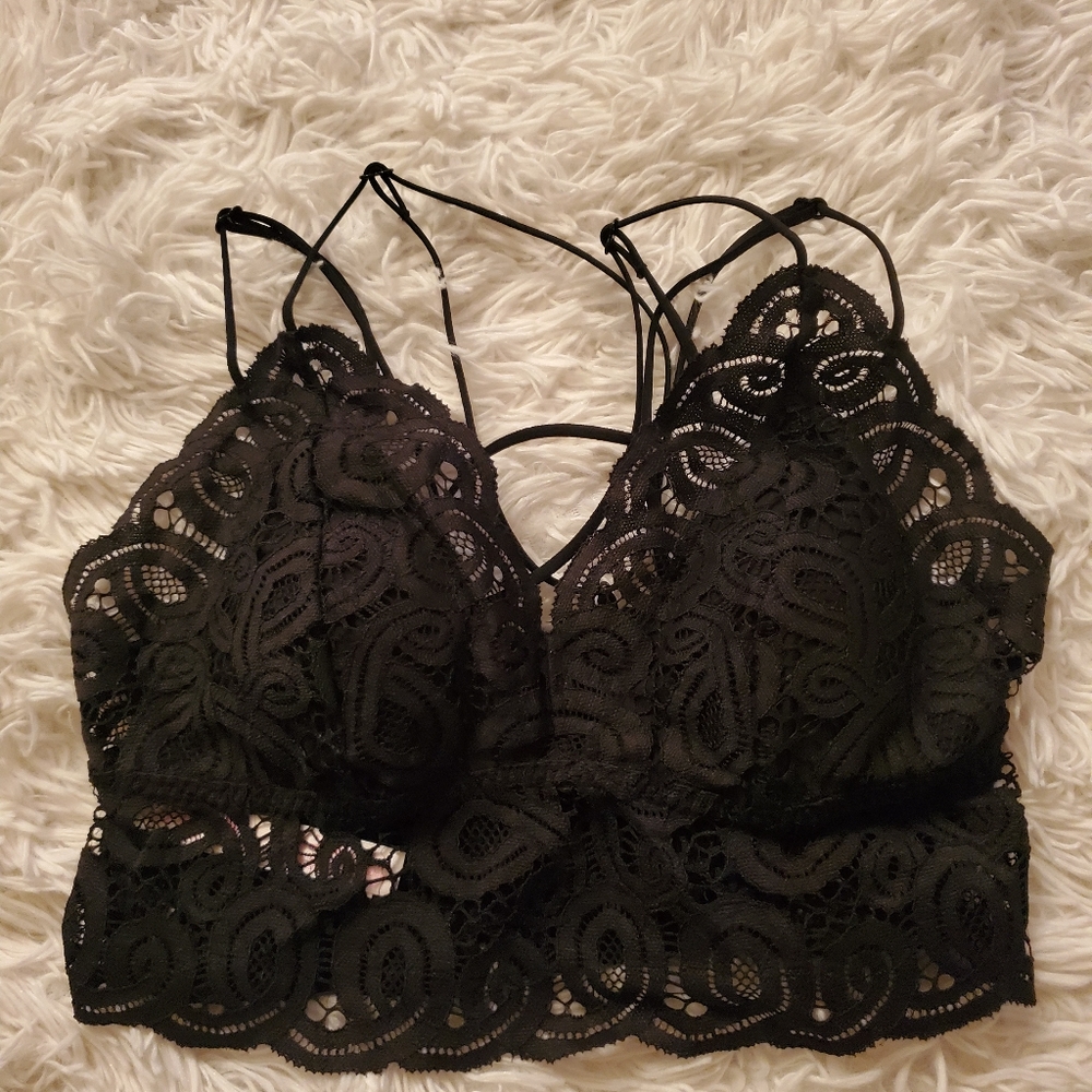 Black lace bralette